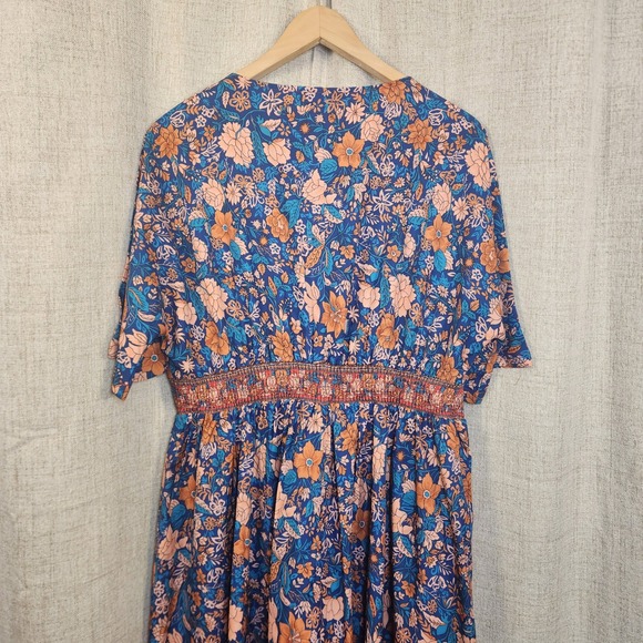 BLOOMCHIC Floral Maxi Dress Women's XL V Neck Smocked Waist Orange Blue Pockets - Picture 10 of 11